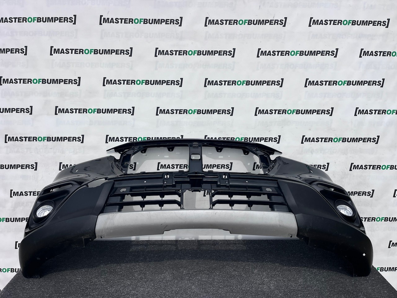 Suzuki Sx4 S Cross Hatchabck 2021-2024 Front Bumper 4 Pdc Genuine [j289]