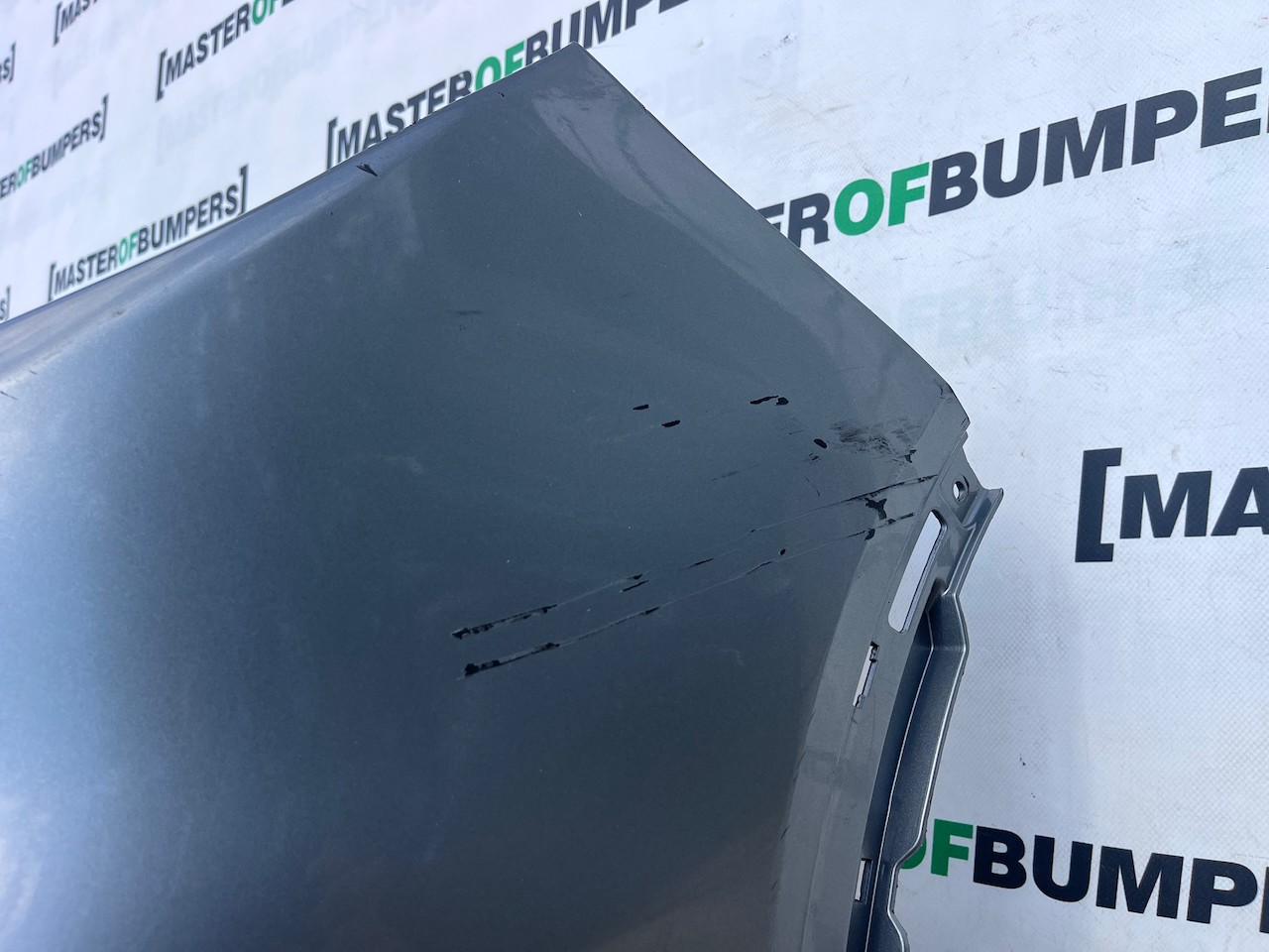 Suzuki Vitara Sz-4 Sz-t Mk4 2015-2018 Front Bumper 4 Pdc Genuine [j295]