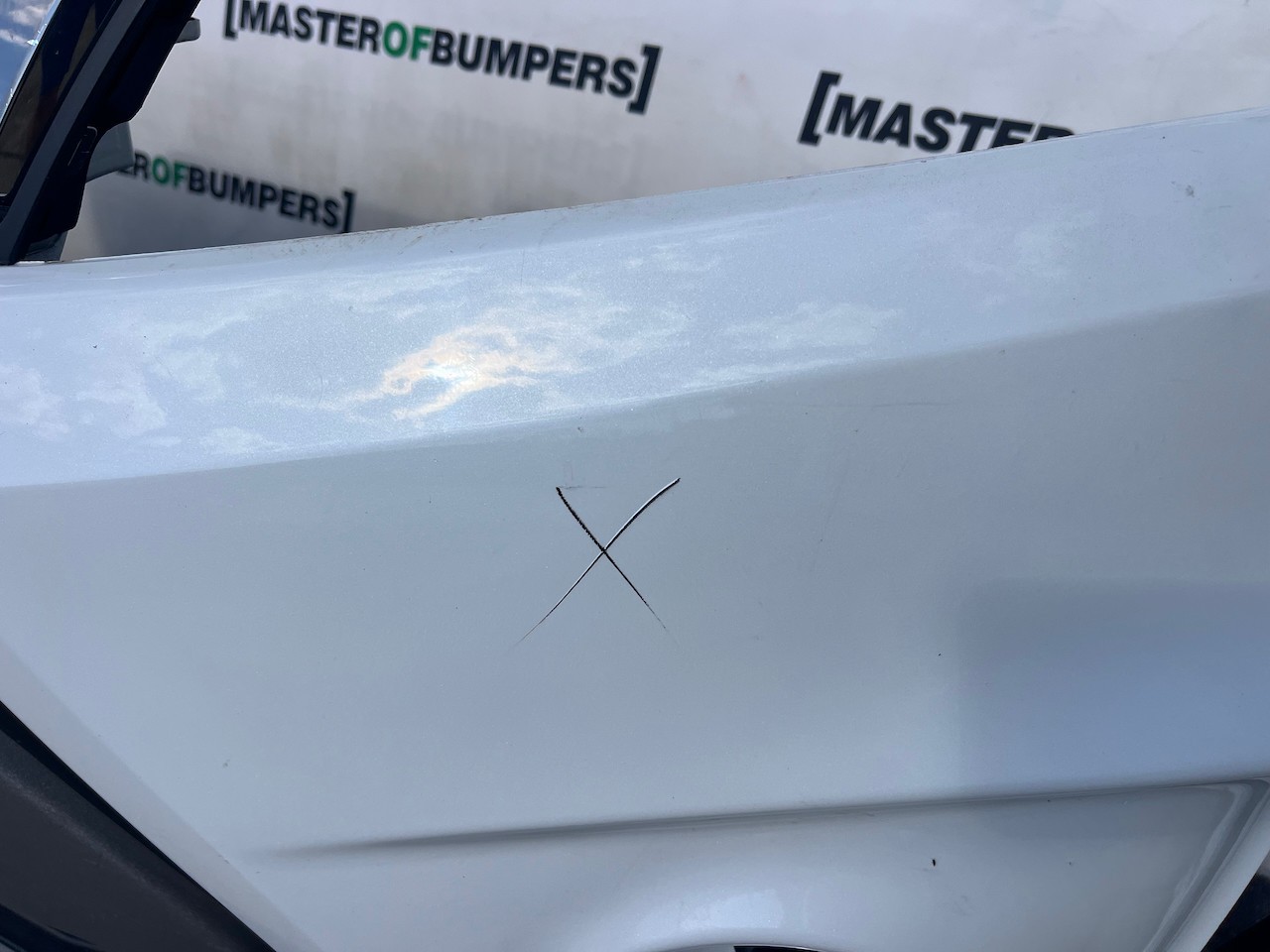 Suzuki Vitara Sz-4 Sz-t Mk4 2015-2018 Front Bumper 4 Pdc Genuine [j296]