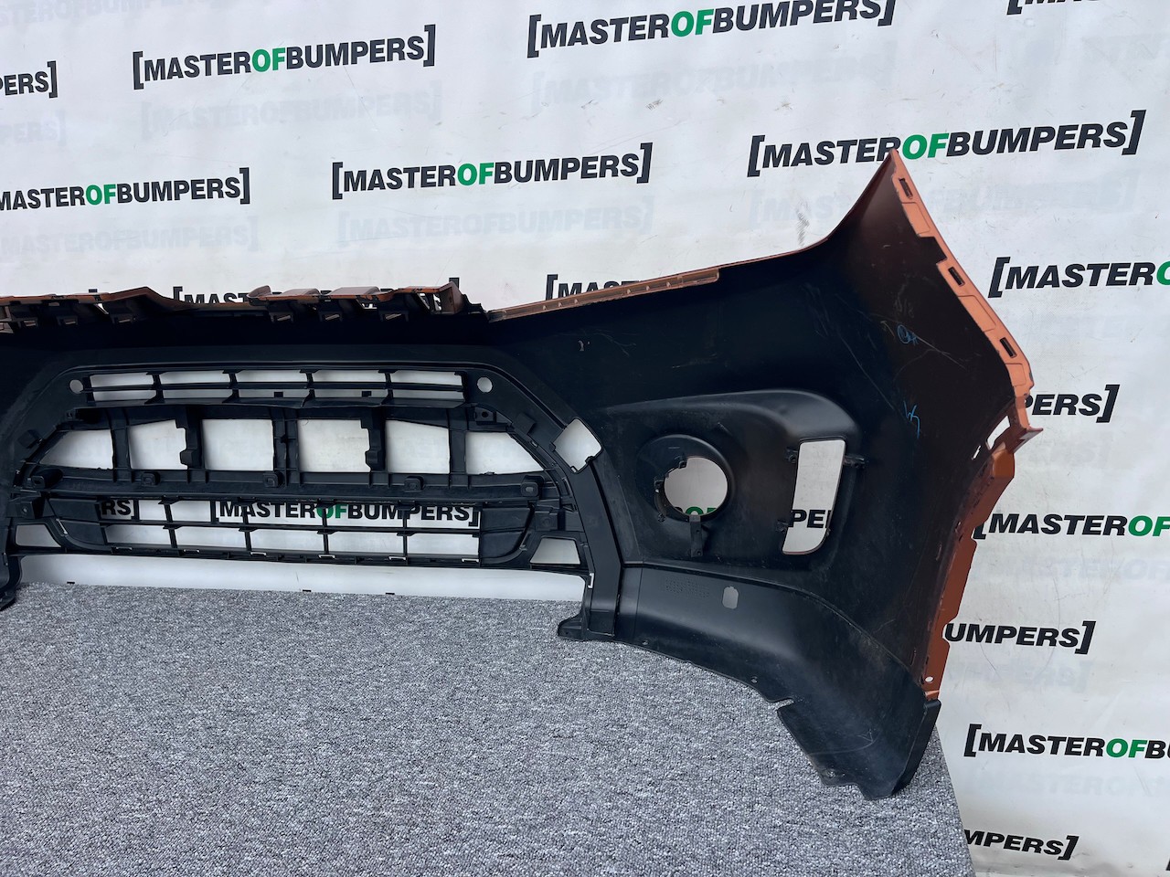 Suzuki Vitara Sz-t Mk4 Hatchback 2015-2018 Front Bumper 4 Pdc Genuine [j252]