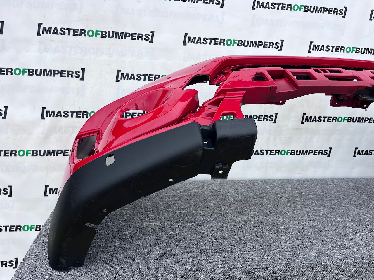 Suzuki Vitara Sz-t Mk4 Lift Hatch 2019-2024 Front Bumper 4 Pdc Genuine [j259]