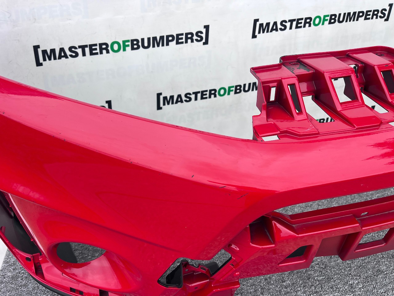 Suzuki Vitara Sz-t Mk4 Lift Hatch 2019-2024 Front Bumper 4 Pdc Genuine [j259]