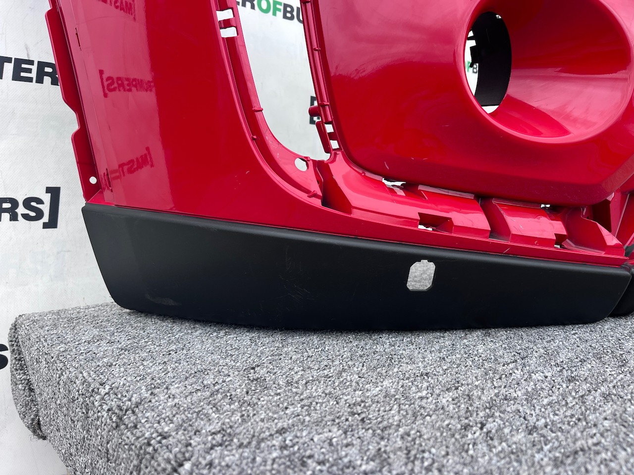 Suzuki Vitara Sz-t Mk4 Lift Hatch 2019-2024 Front Bumper 4 Pdc Genuine [j259]