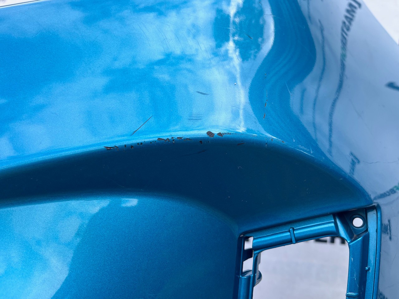 Suzuki Vitara Sz-t Mk4 Lift 2019-2024 Front Bumper 4 Pdc Genuine [j266]