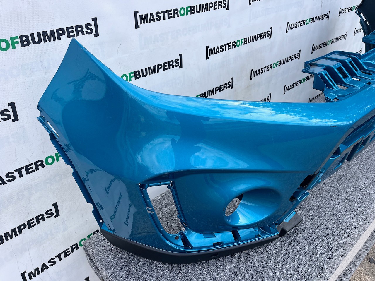 Suzuki Vitara Sz-t Mk4 Lift 2019-2024 Front Bumper 4 Pdc Genuine [j266]
