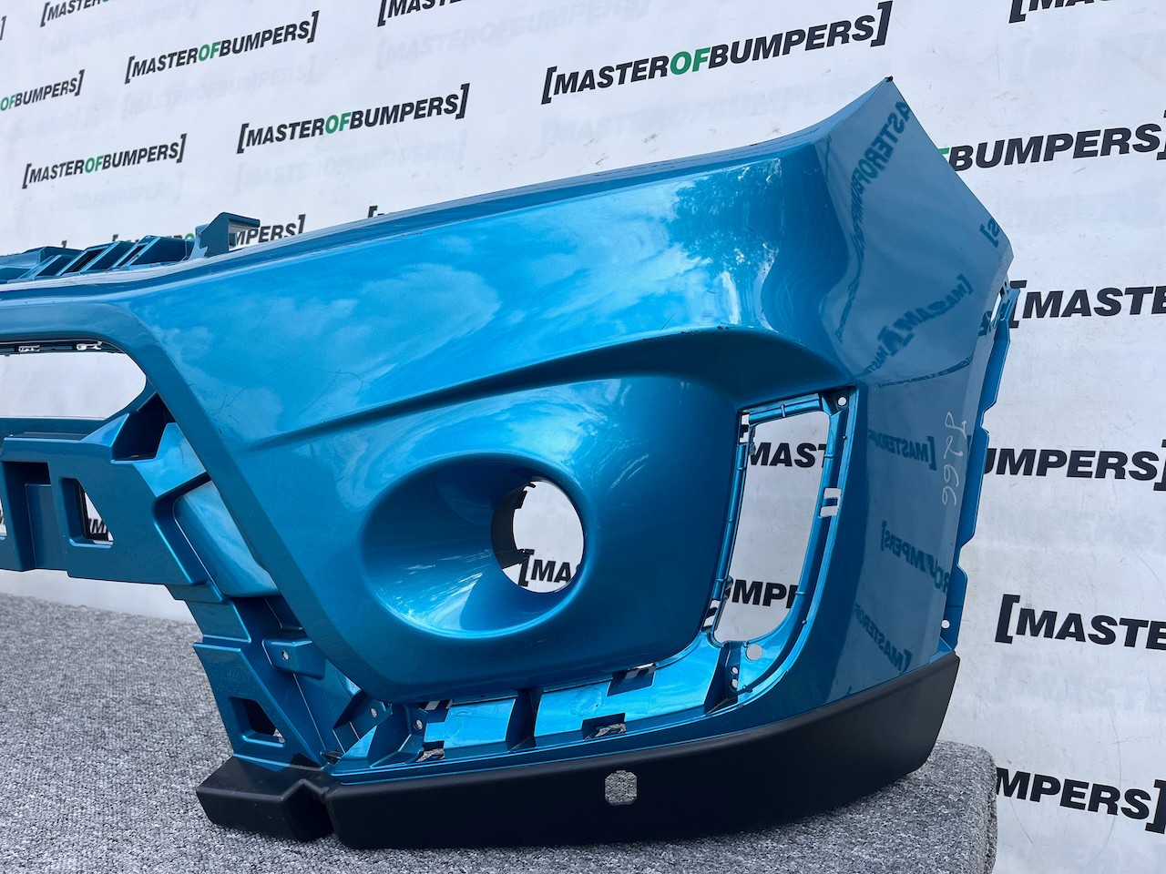 Suzuki Vitara Sz-t Mk4 Lift 2019-2024 Front Bumper 4 Pdc Genuine [j266]