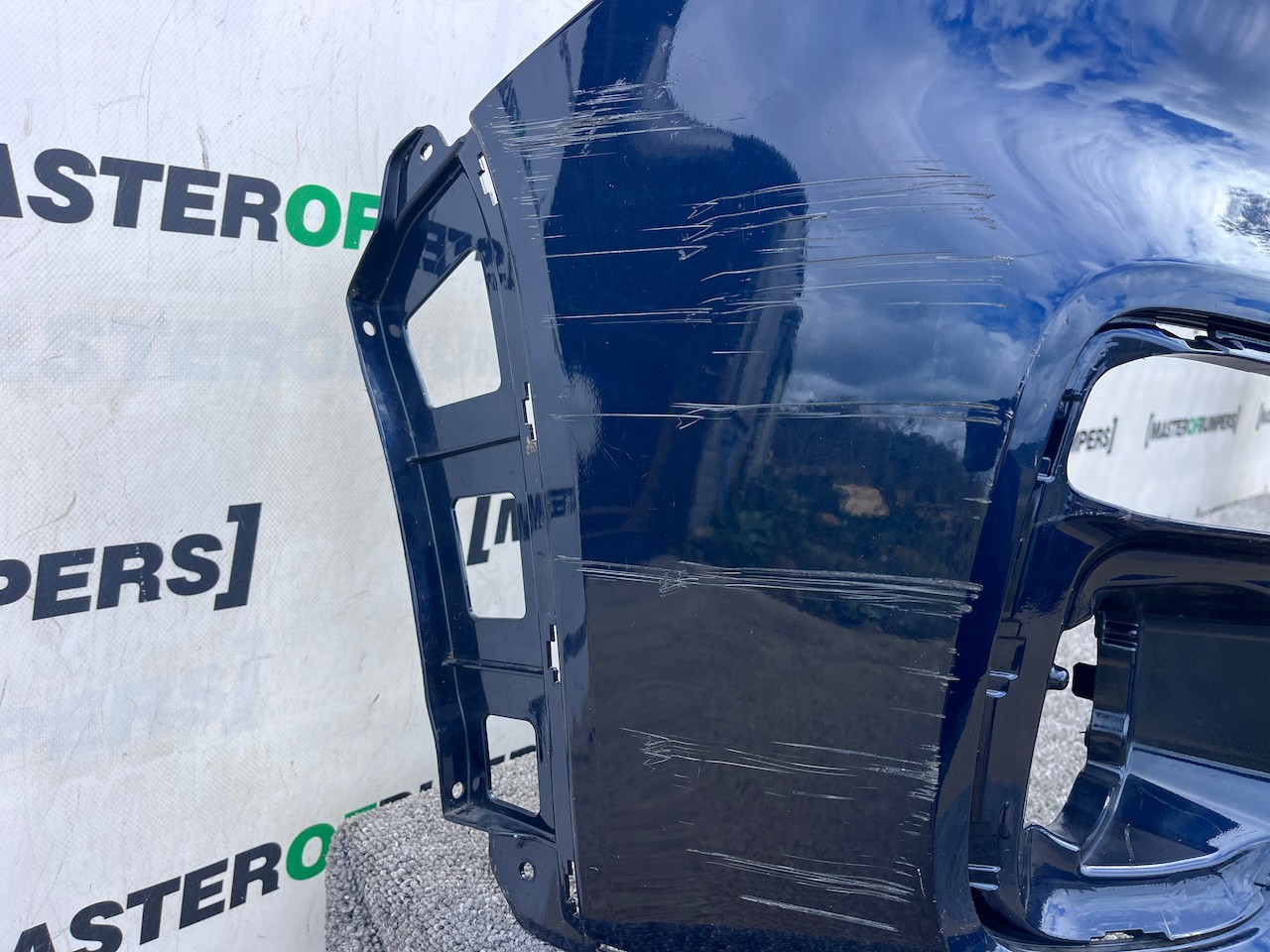 Suzuki Sx4 S-cross Se Allgrip Sz5 Mk3 2021-2025 Front Bumper 4 Pdc Genuin [j270]