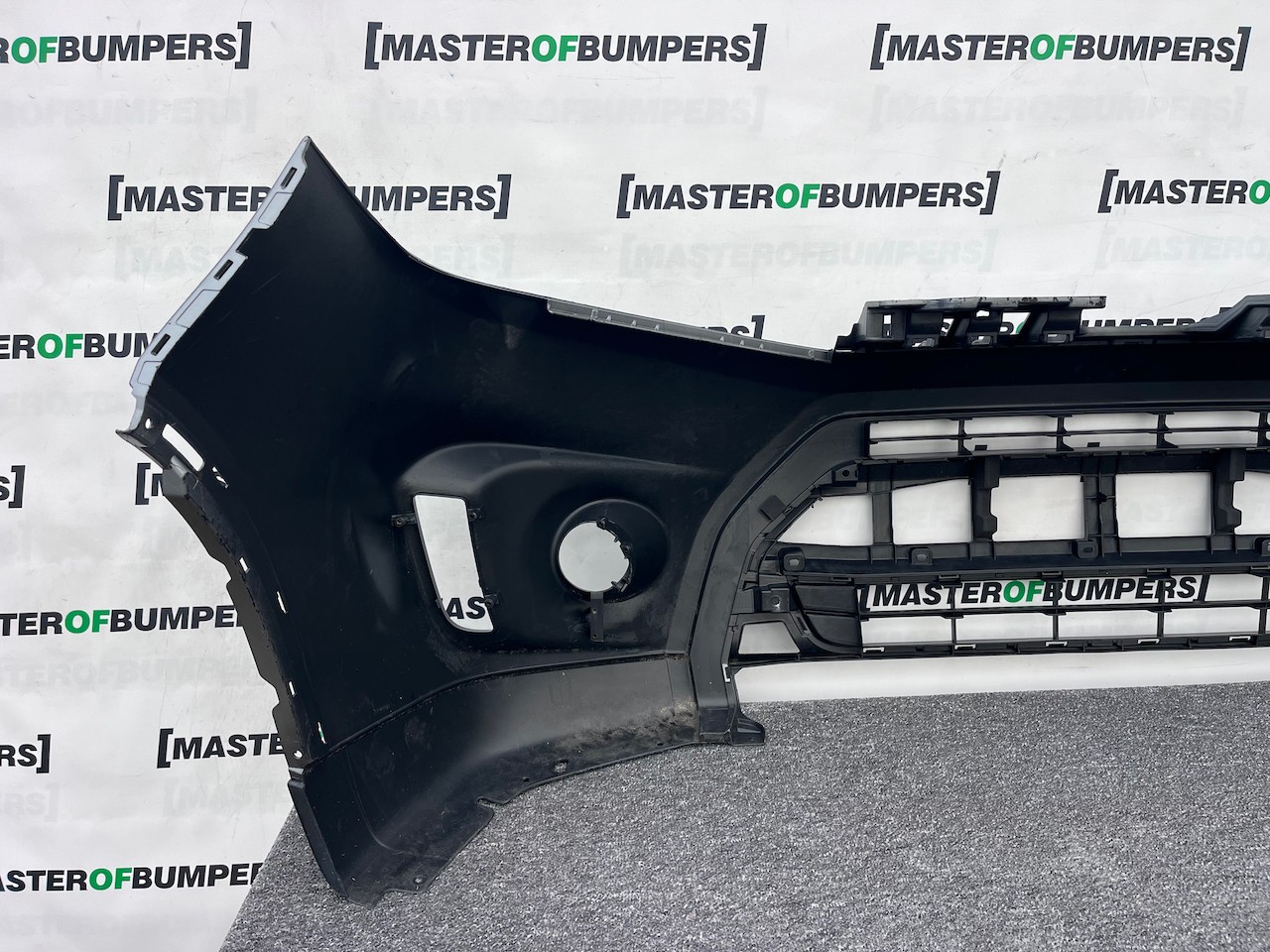 Suzuki Vitara Sz-t Mk4 Hatchback 2015-2018 Front Bumper No Pdc Genuine [j275]