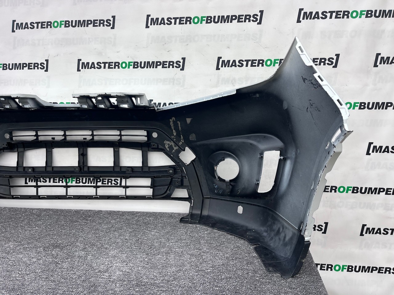 Suzuki Vitara All Grip Sz-t Mk4 2015-2018 Front Bumper 4 Pdc Genuine [j274]