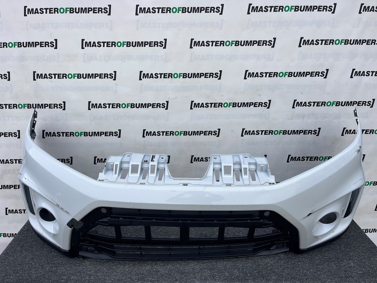 Suzuki Vitara All Grip Sz-t Mk4 2015-2018 Front Bumper 4 Pdc Genuine [j274]