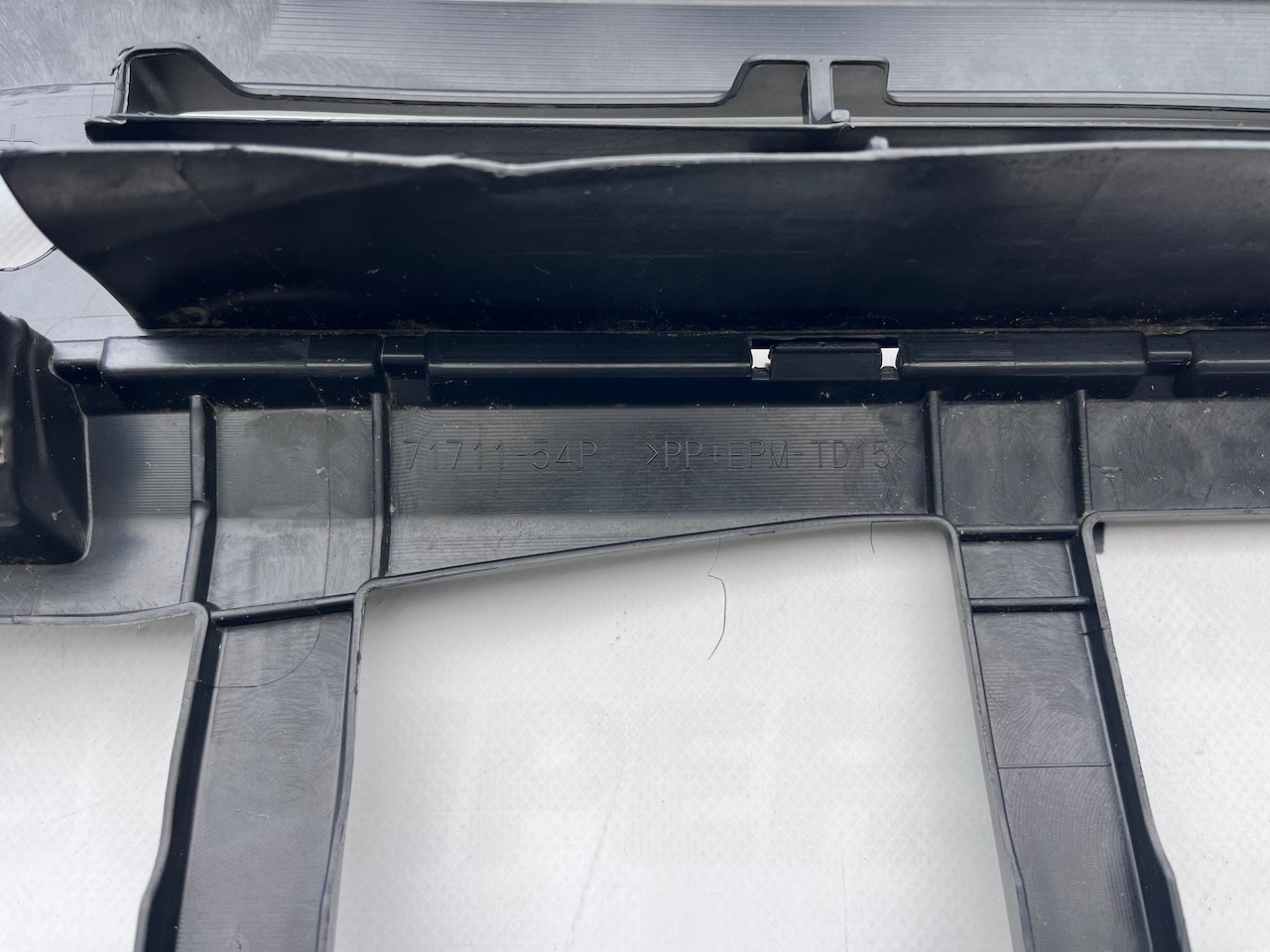 Suzuki Vitara All Grip Sz-t Mk4 2015-2018 Front Bumper 4 Pdc Genuine [j274]