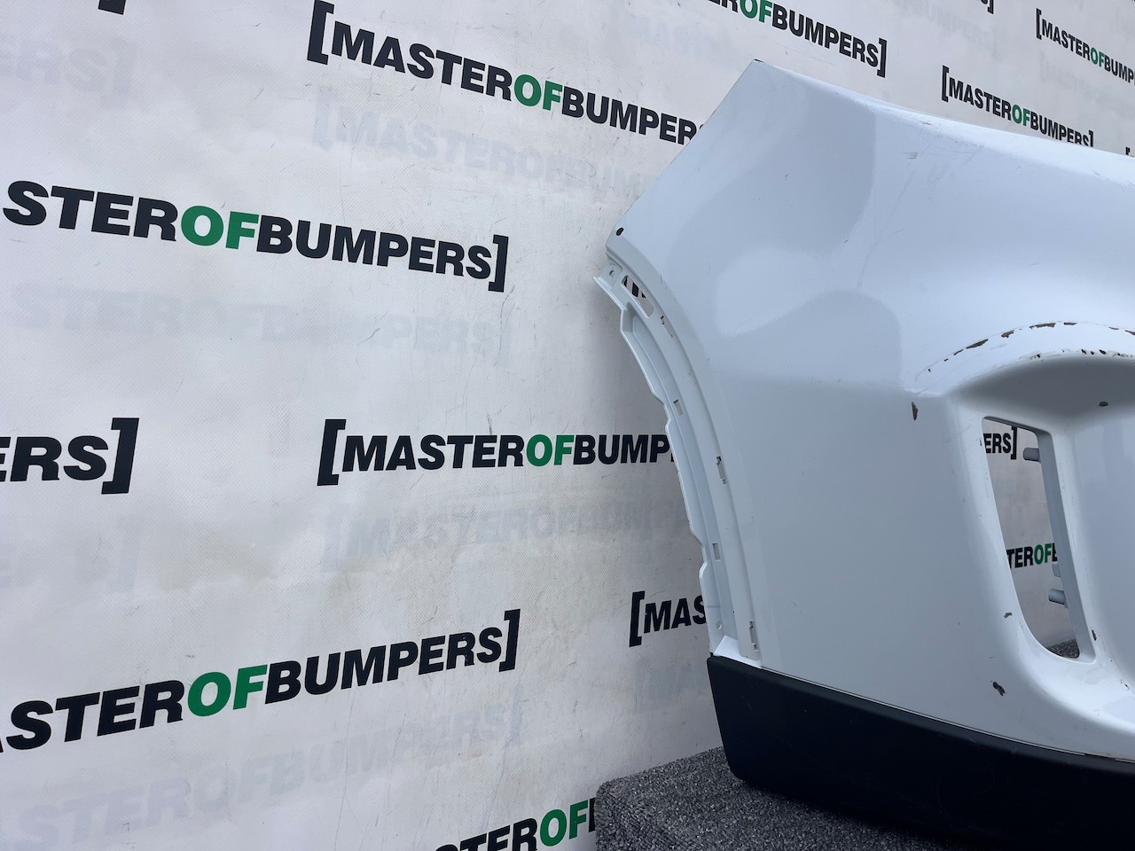 Suzuki Vitara All Grip Sz-t Mk4 2015-2018 Front Bumper 4 Pdc Genuine [j274]