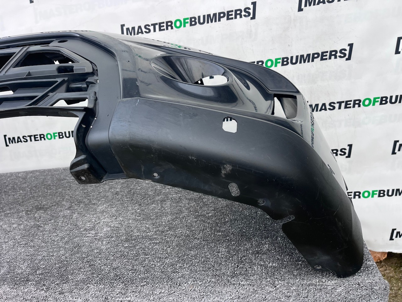 Suzuki Vitara All Grip Sz-t Mk4 2015-2018 Front Bumper 4 Pdc Genuine [j276]