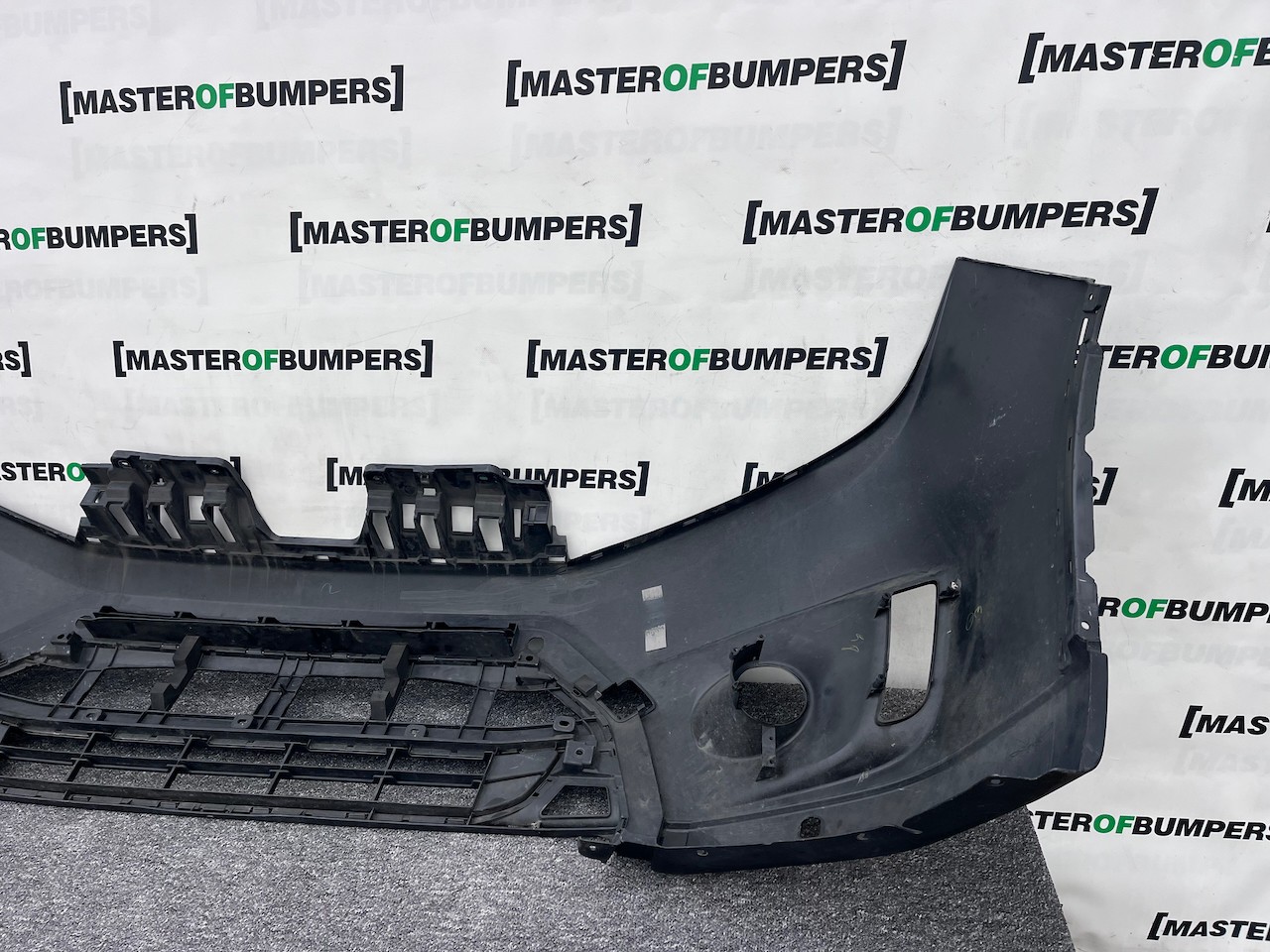 Suzuki Vitara All Grip Sz-t Mk4 2015-2018 Front Bumper 4 Pdc Genuine [j276]