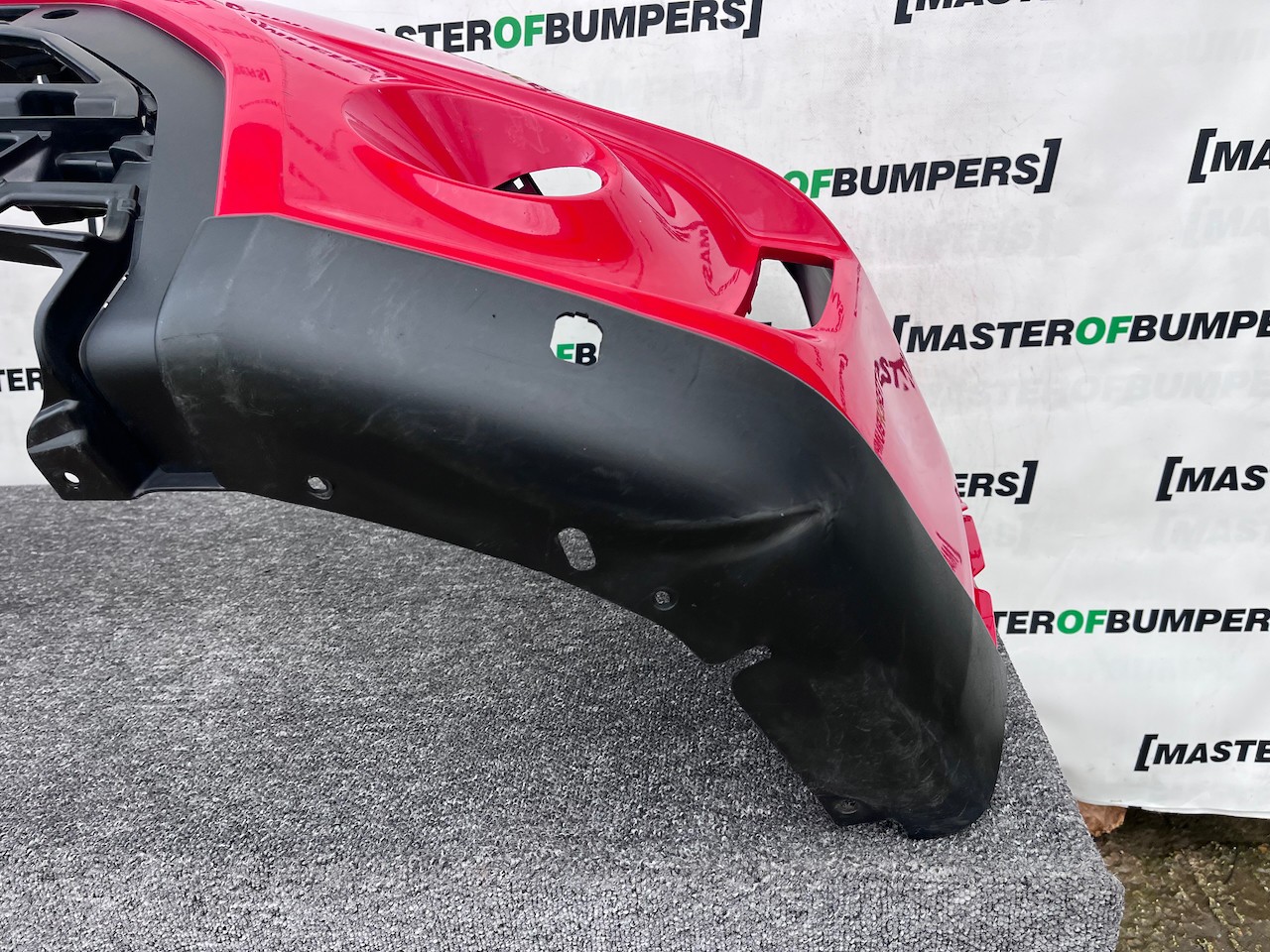 Suzuki Vitara All Grip Sz-t Mk4 2015-2018 Front Bumper 4 Pdc Genuine [j277]