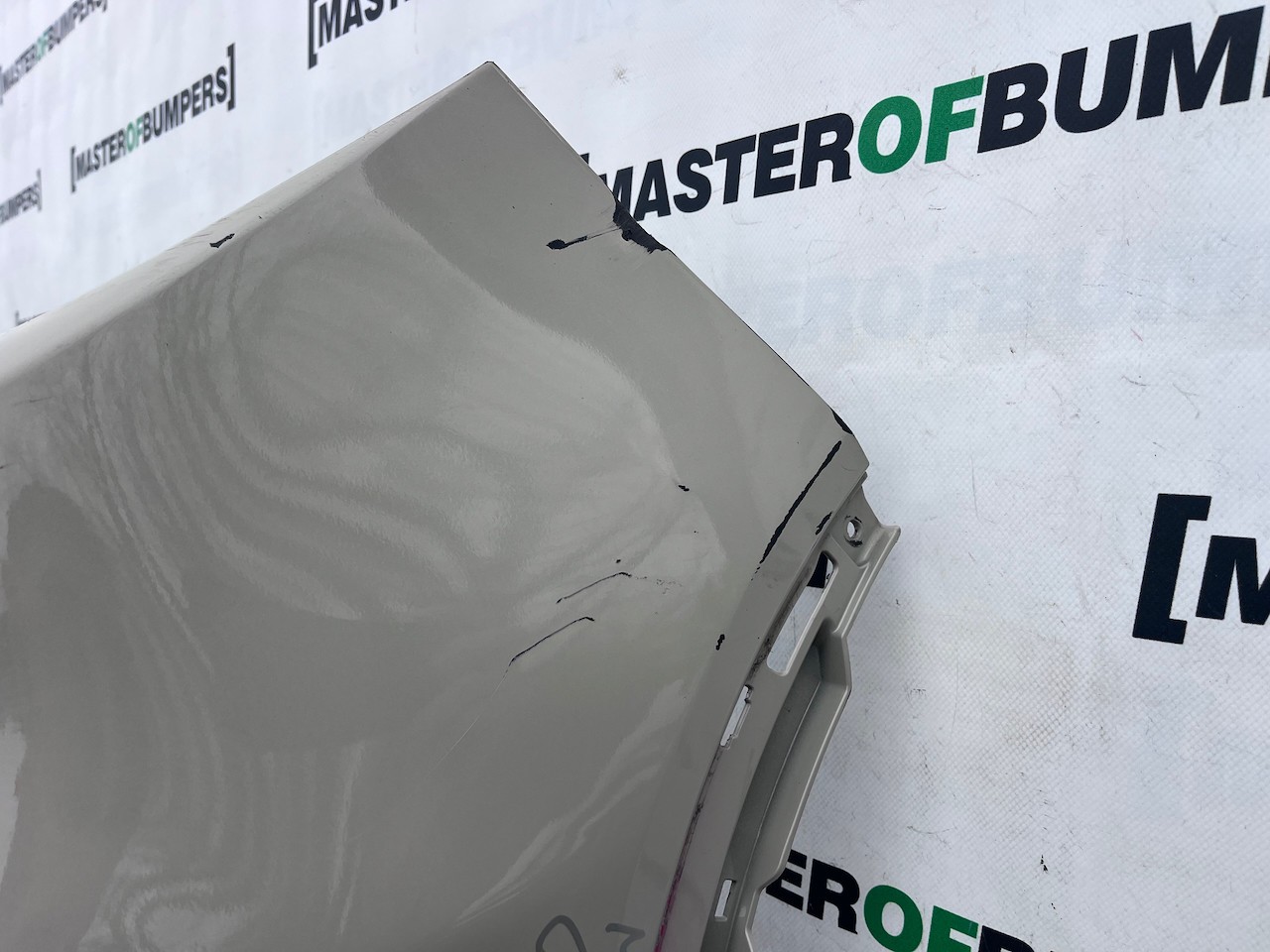 Suzuki Vitara Sz-t Mk4 Lift Hatch 2019-2024 Front Bumper 4 Pdc Genuine [j286]