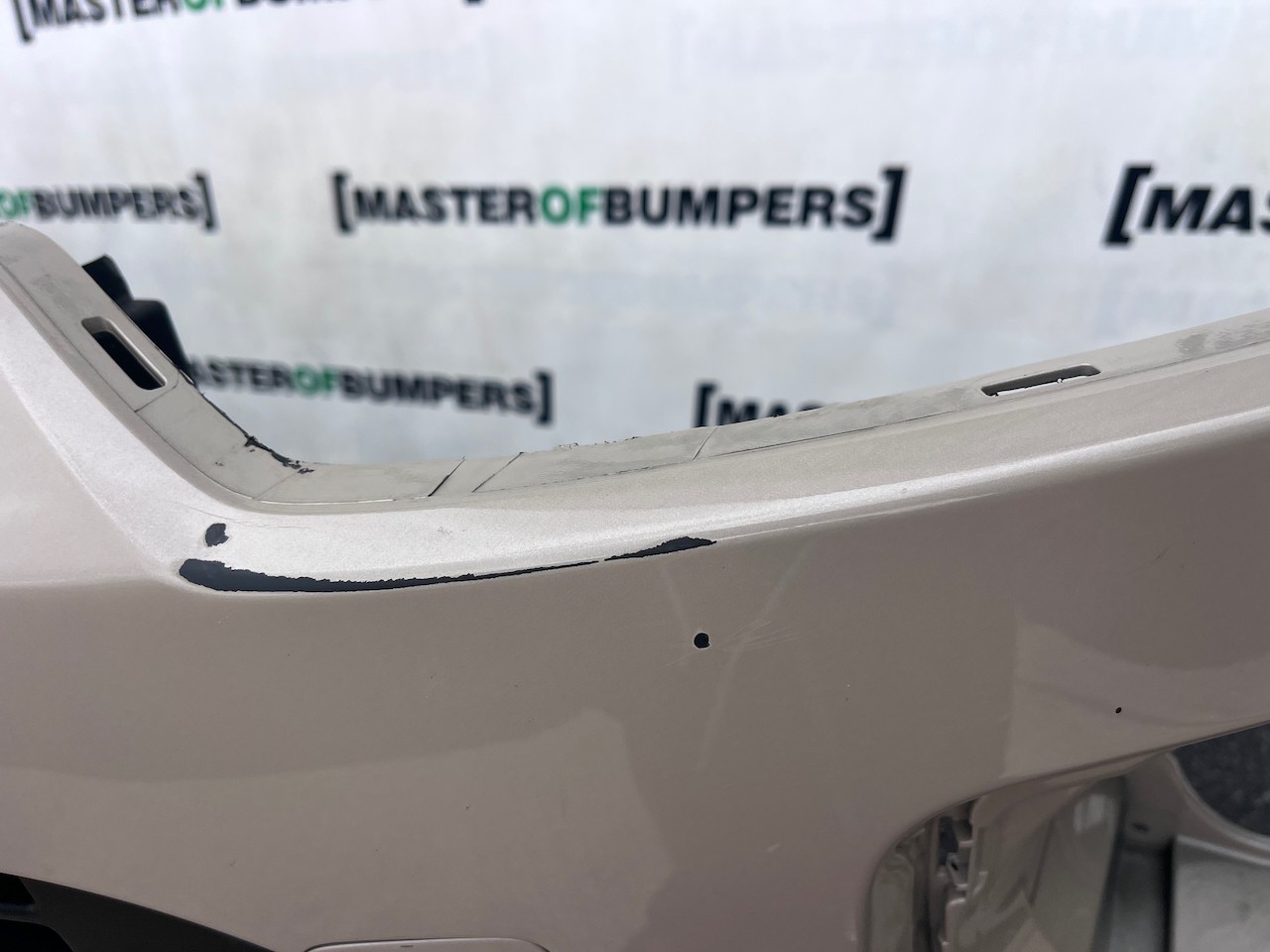 Suzuki Ignis Mhev Hybrid Allgrip Hatchback 2020-2024 Front Bumper Genuine [j230]