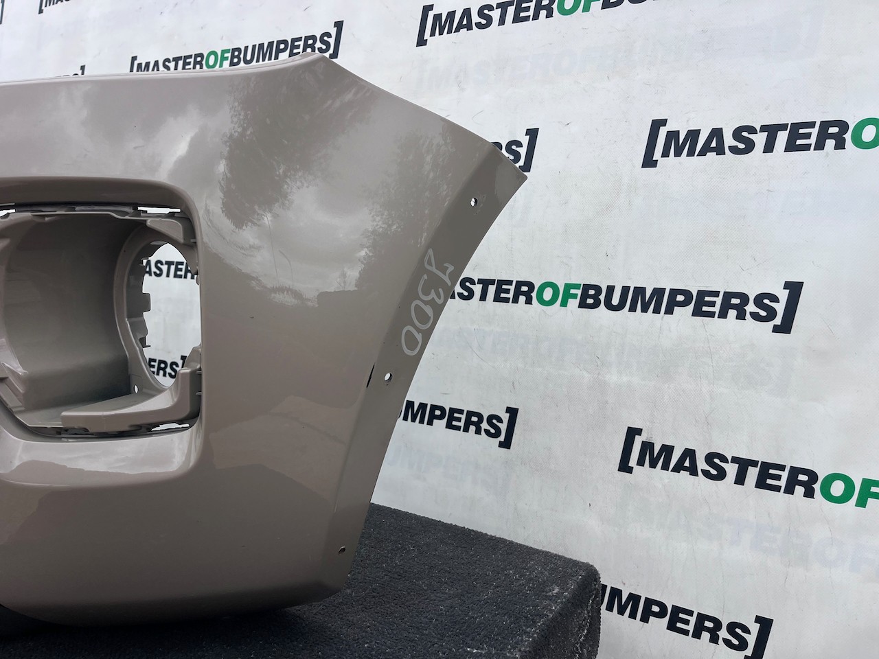 Suzuki Ignis Mhev Hybrid Allgrip Hatchback 2020-2024 Front Bumper Genuine [j230]
