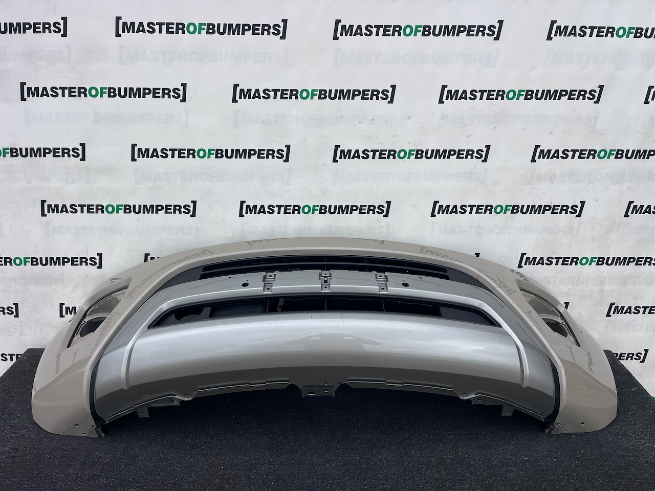 Suzuki Ignis Mhev Hybrid Allgrip Hatchback 2020-2024 Front Bumper Genuine [j230]