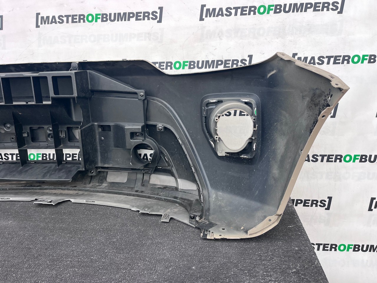Suzuki Ignis Mhev Hybrid Allgrip Hatchback 2020-2024 Front Bumper Genuine [j230]