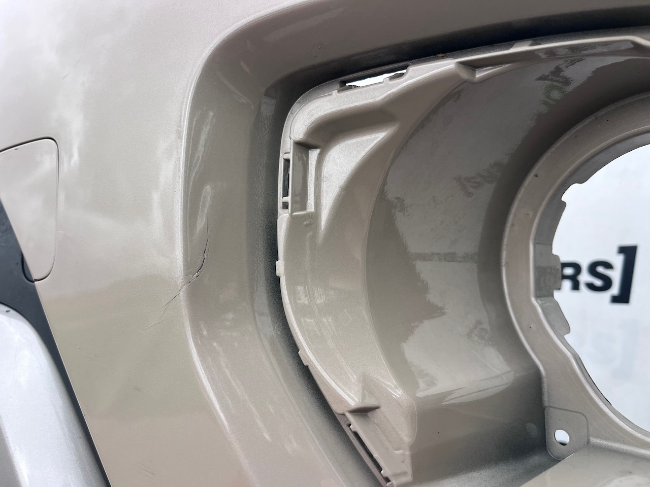Suzuki Ignis Mhev Hybrid Allgrip Hatchback 2020-2024 Front Bumper Genuine [j230]