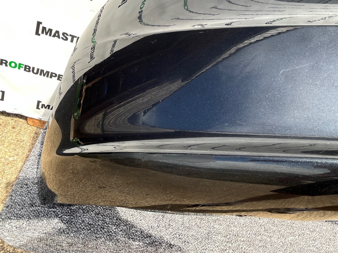 Tesla Model 3 Hatchback Lift 2024-on Front Bumper No Pdc Genuine [p472]