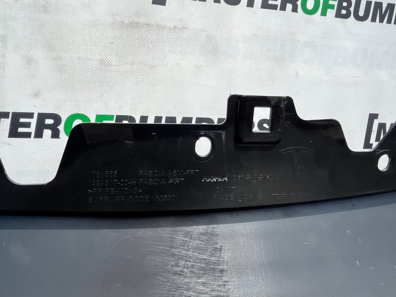 Tesla Model 3 Hatchback Lift 2024-on Front Bumper No Pdc Genuine [p472]