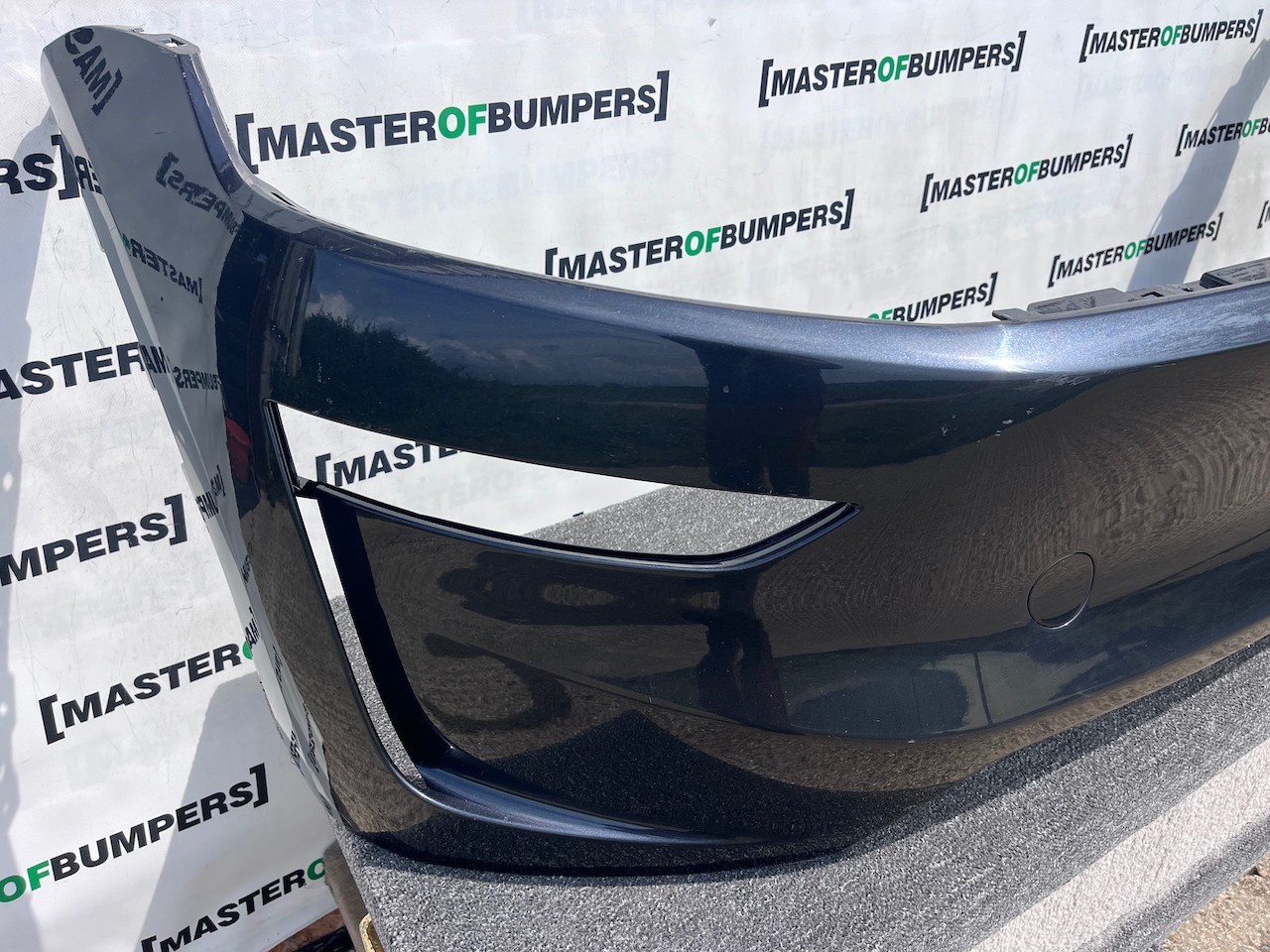 Tesla Model Y Performance Hatchback 2025-2027 Front Bumper Genuine [p680]