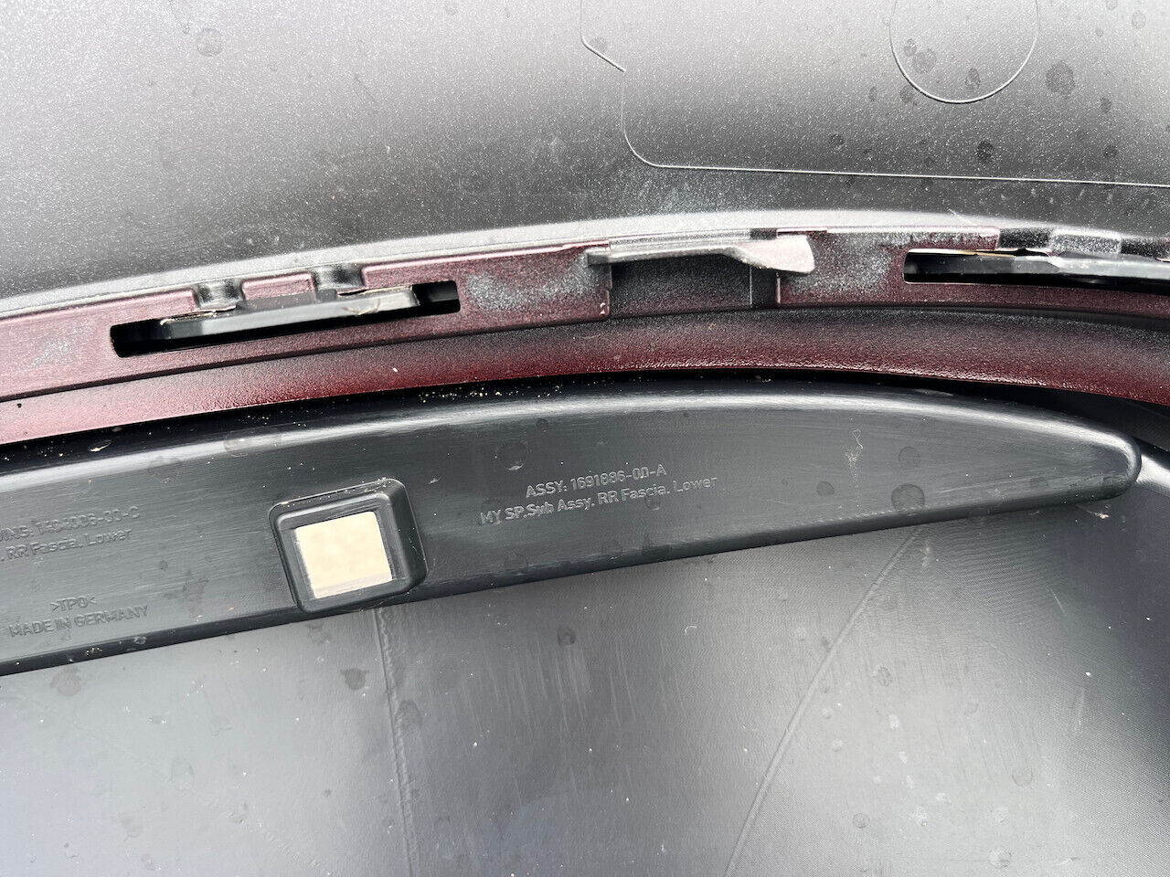 Tesla Y Model Y Electric 2020-2024 Rear Bumper No Pdc Genuine [p375]