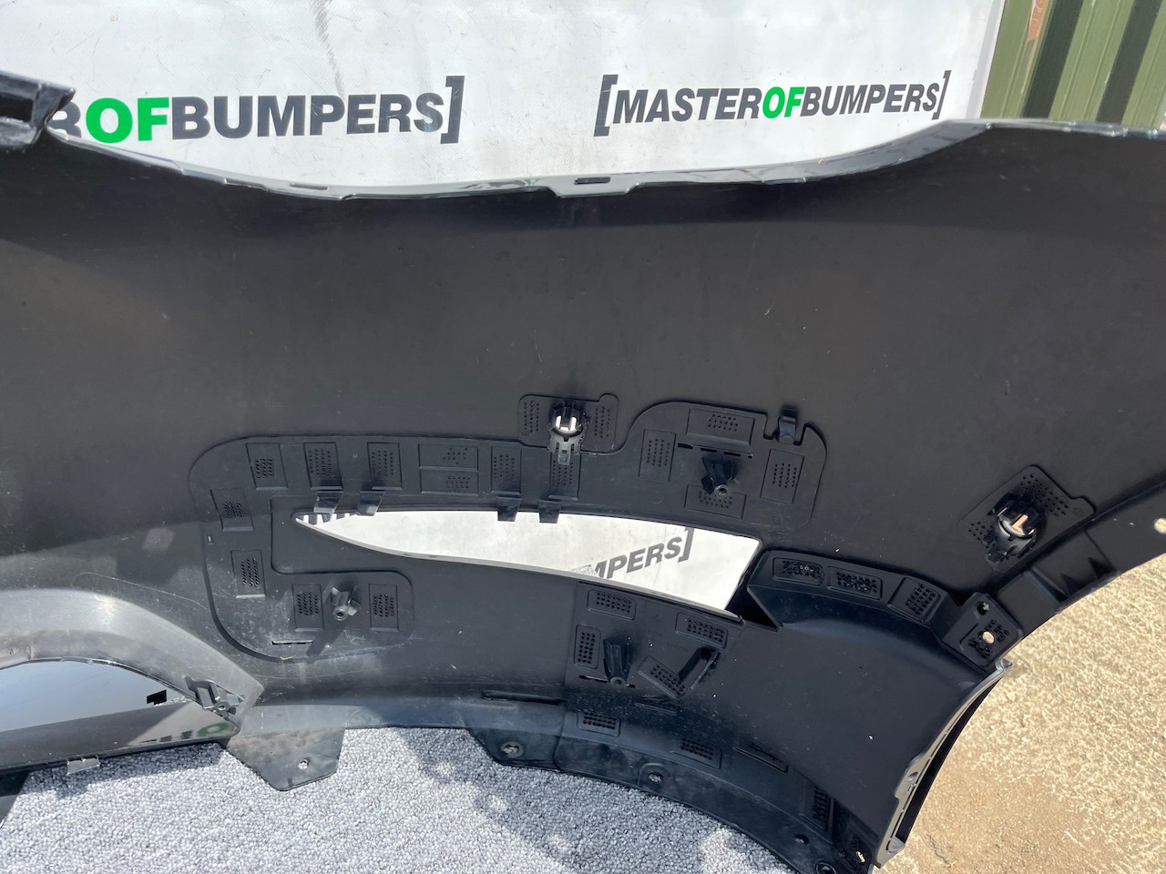 Tesla Y Model Y 2020-2024 Front Bumper Black 6 Pdc Genuine [p471]