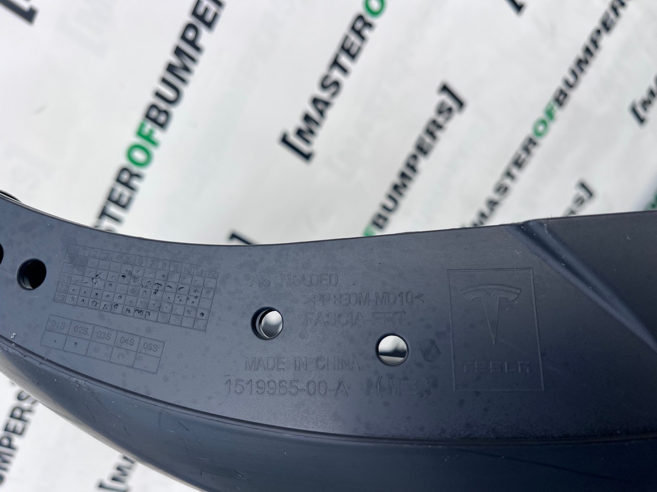 Tesla Model 3 Hatchback 2017-2023 Front Bumper In Primer 6 Pdc Genuine [p524]