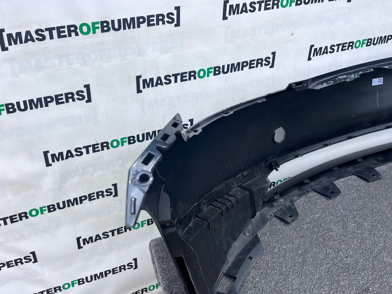 Tesla Model 3 Hatchback Lift 2024-2027 Front Bumper No Pdc Genuine [p686]