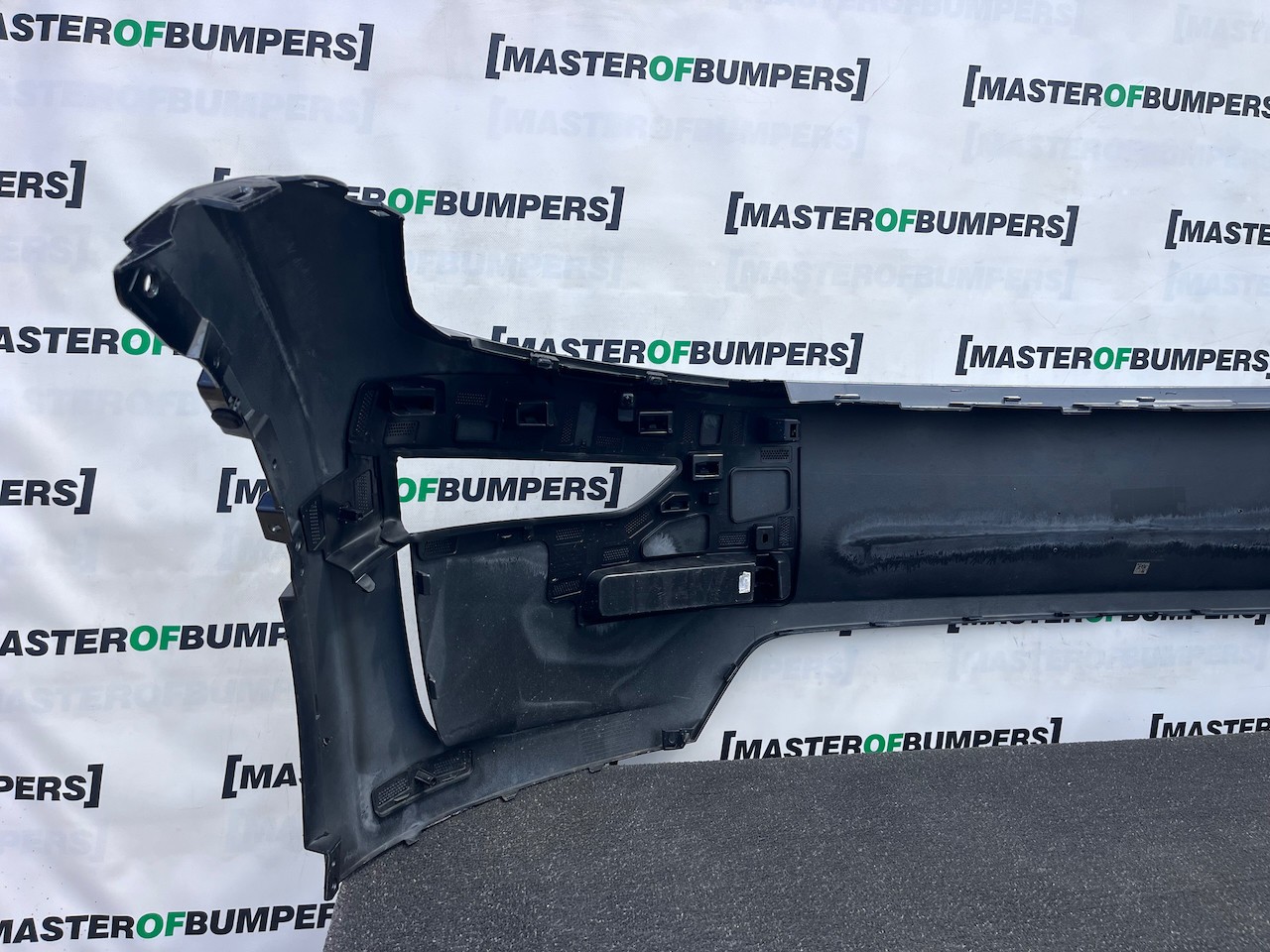 Tesla Model Y Performance Hatchback 2025-2027 Front Bumper Genuine [p747]
