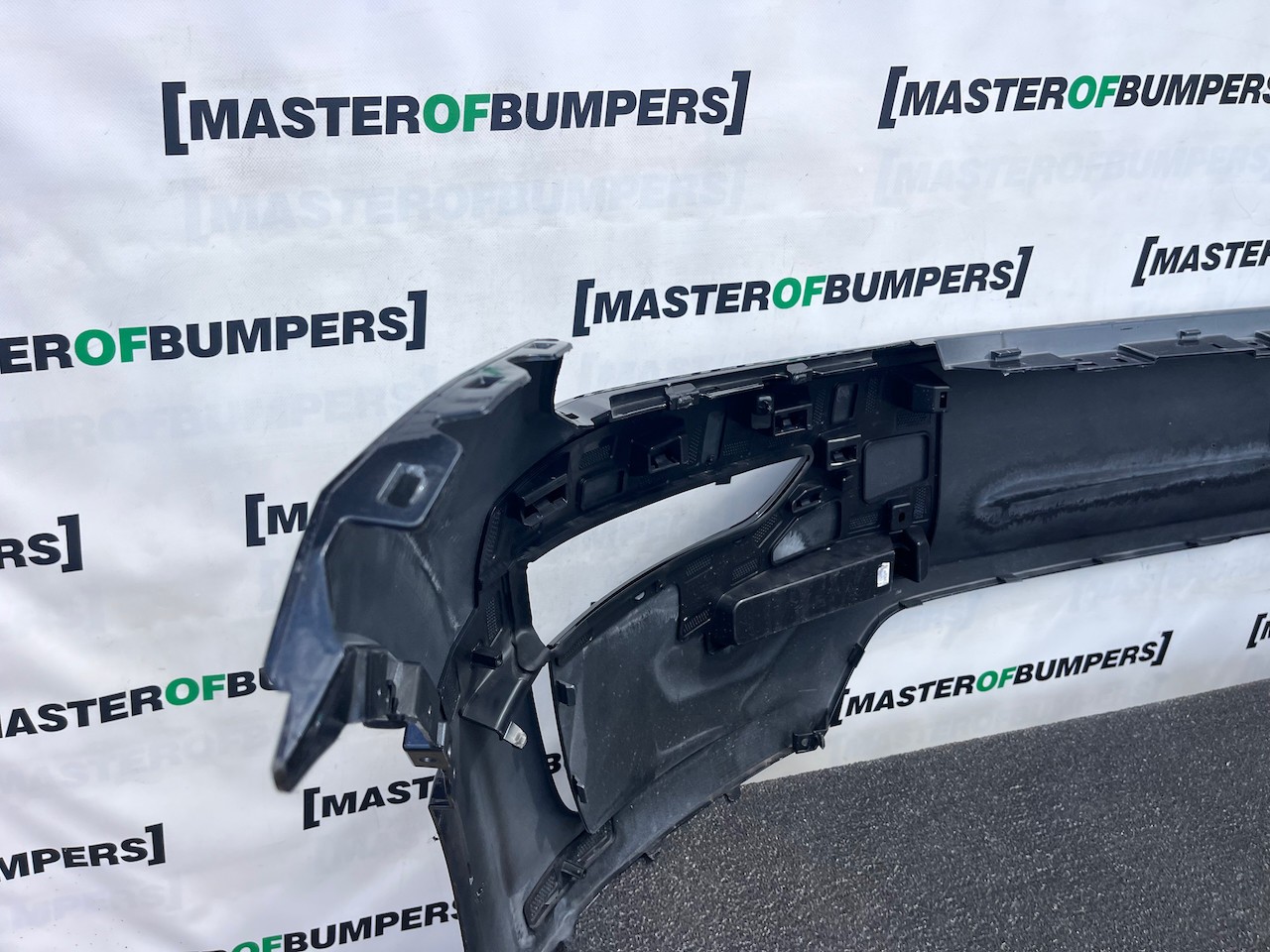 Tesla Model Y Performance Hatchback 2025-2027 Front Bumper Genuine [p747]