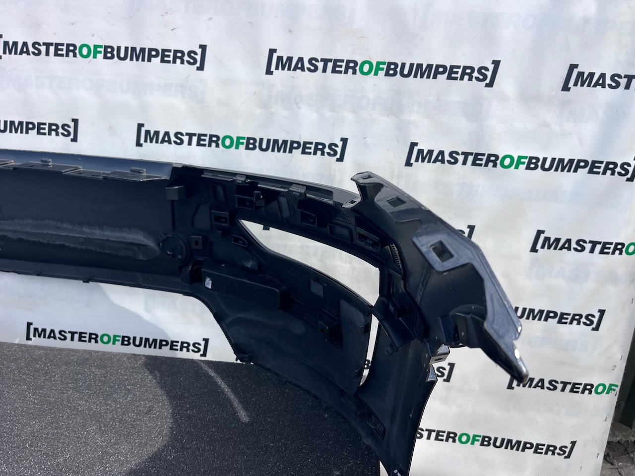 Tesla Model Y Performance Hatchback 2025-2027 Front Bumper Genuine [p747]
