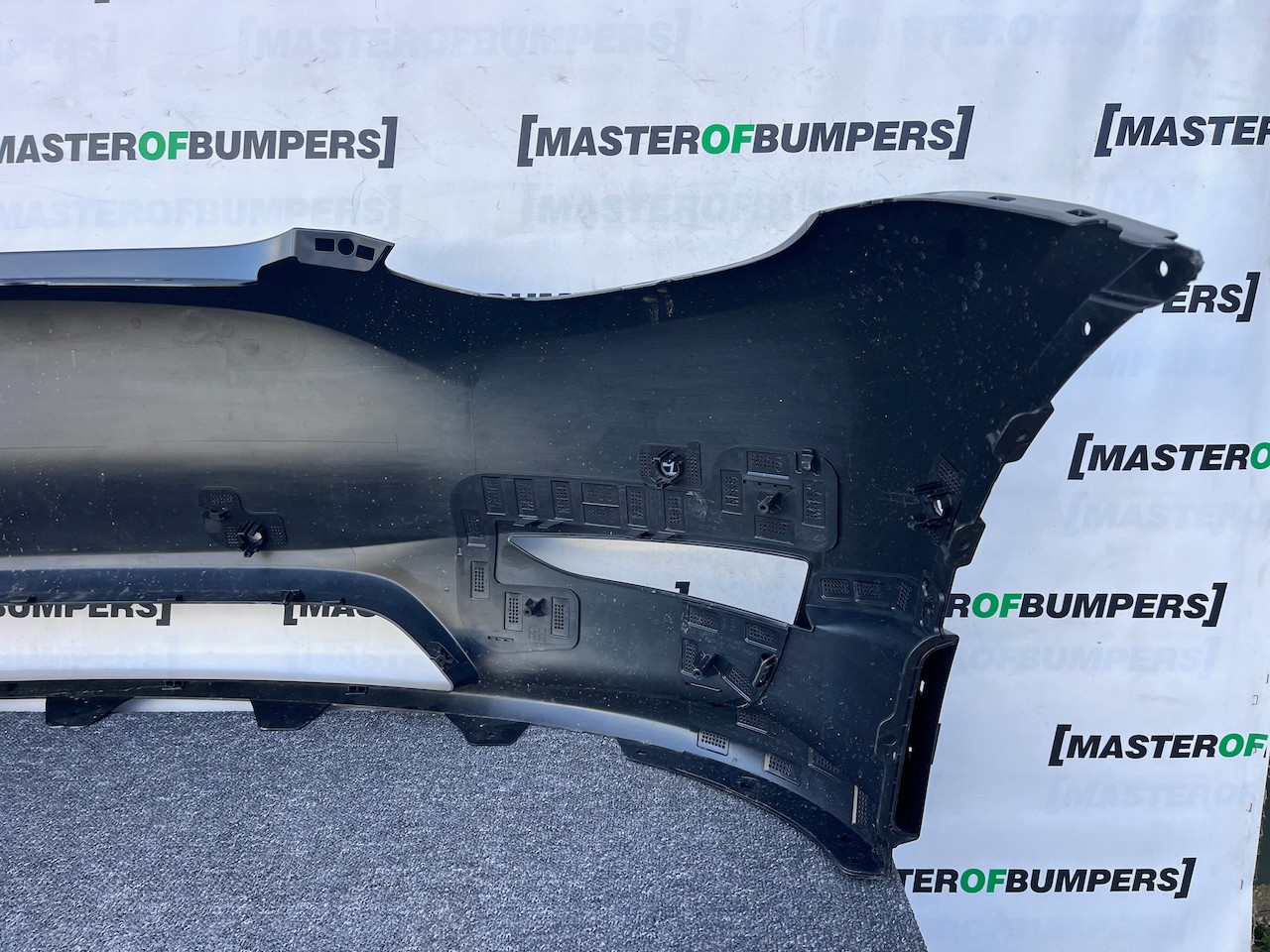 Tesla Y Model Y Hatchback 2020-2024 Front Bumper 6 Pdc Genuine [p636]
