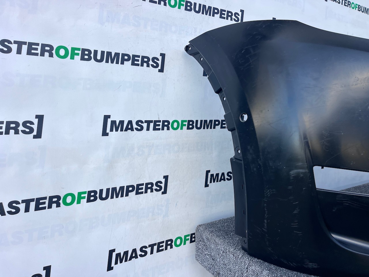 Tesla Y Model Y Hatchback 2020-2024 Front Bumper 6 Pdc Genuine [p636]