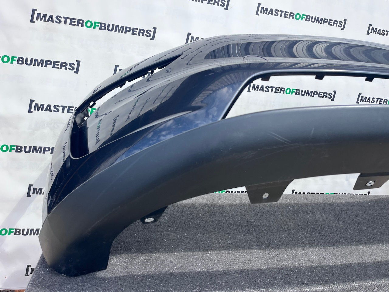 Tesla Model Y Performance Hatchback 2025-2027 Front Bumper Genuine [p748]