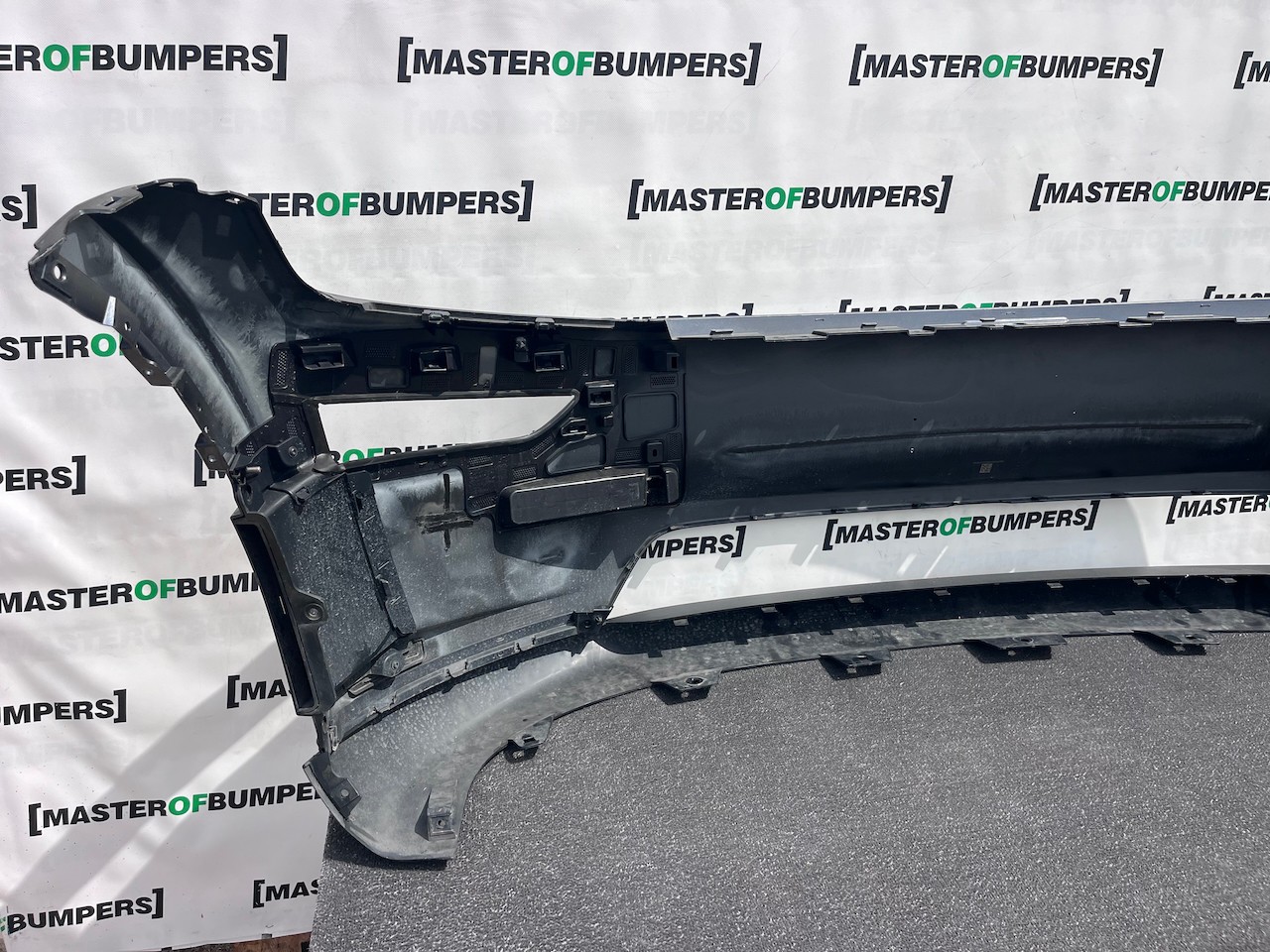 Tesla Model Y Performance Hatchback 2025-2027 Front Bumper Genuine [p748]