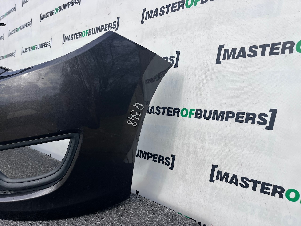 Front Bumper For Vauxhall Viva Se Hatchback 2015-2018 Repaired [q348]