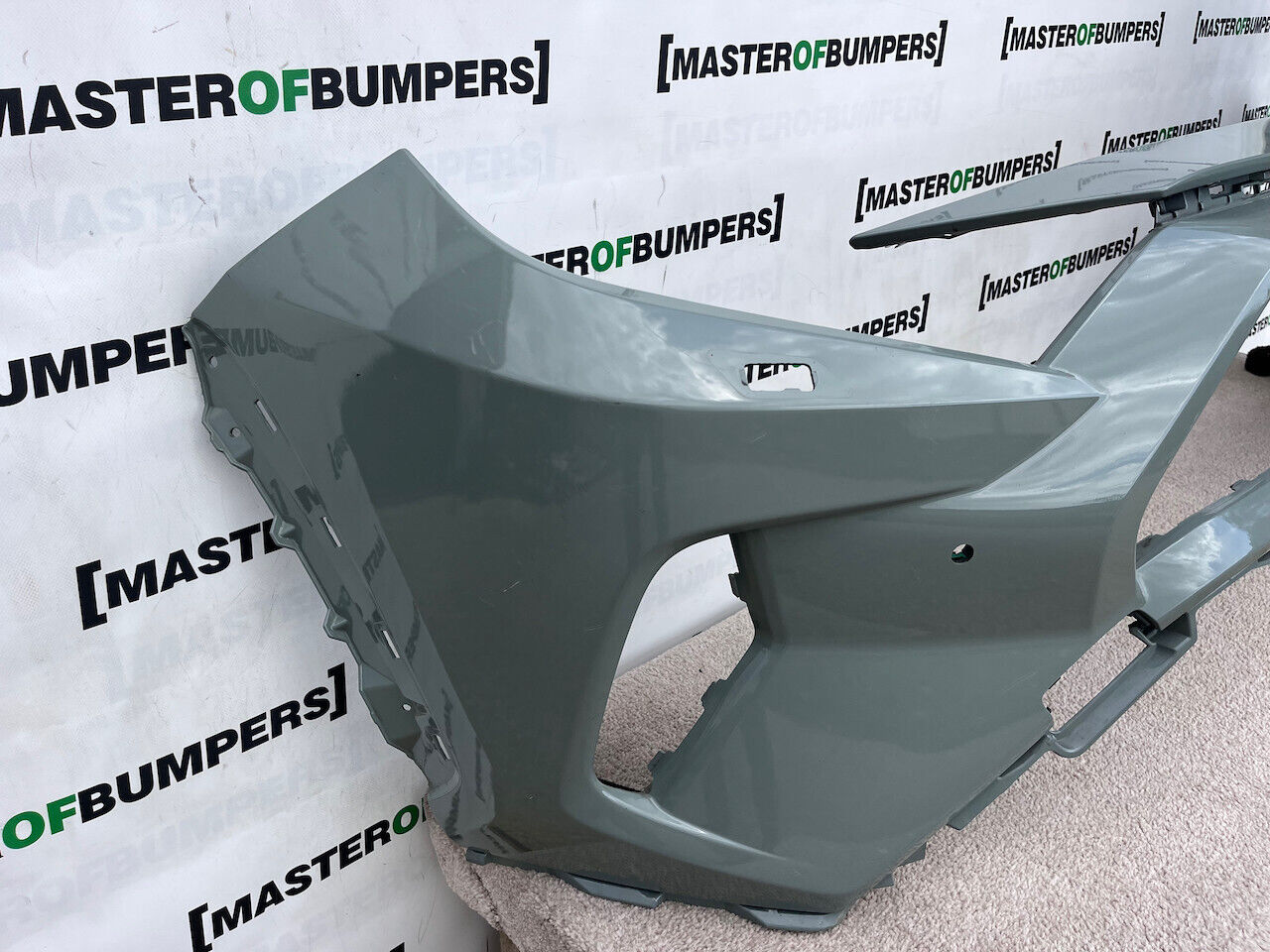 Toyota Rav 4 Hybrid Dynamic 2018-2021 Front Bumper 4 Pdc + Jet Genuine [t395]