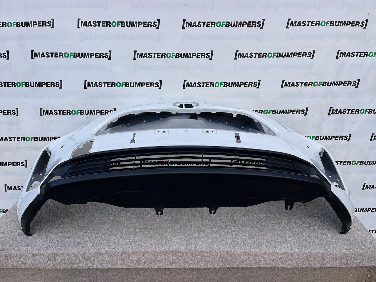 Toyota Yaris Cross Hybrid Excell 2022-on Front Bumper 4 Pdc Genuine [t463]