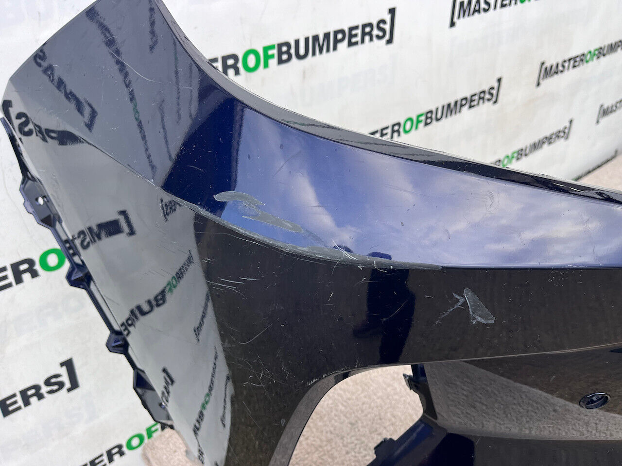 Toyota Rav 4 Hybrid Dynamic Mk5 2018-2021 Front Bumper 4 Pdc Genuine [t473]