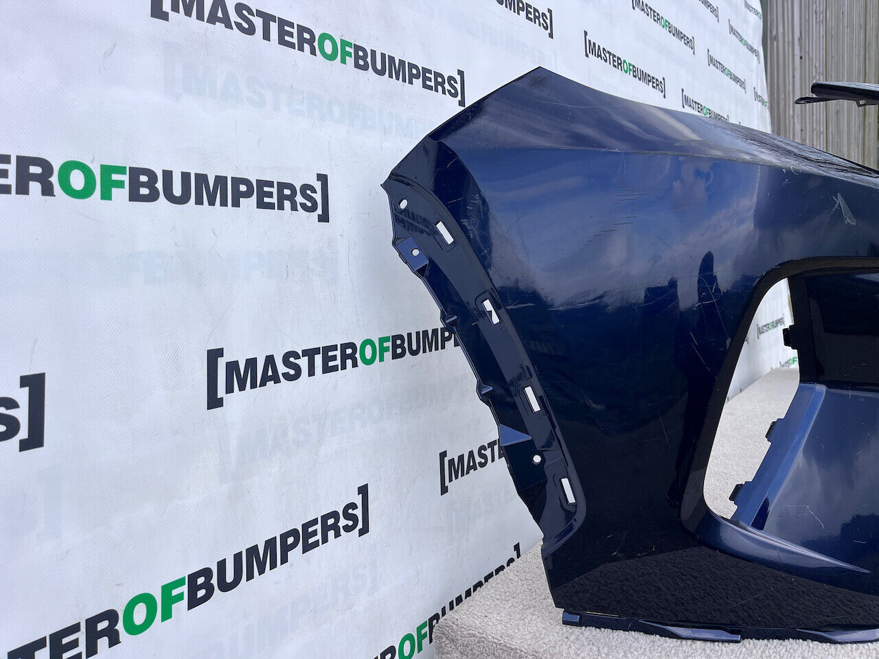 Toyota Rav 4 Hybrid Dynamic Mk5 2018-2021 Front Bumper 4 Pdc Genuine [t473]