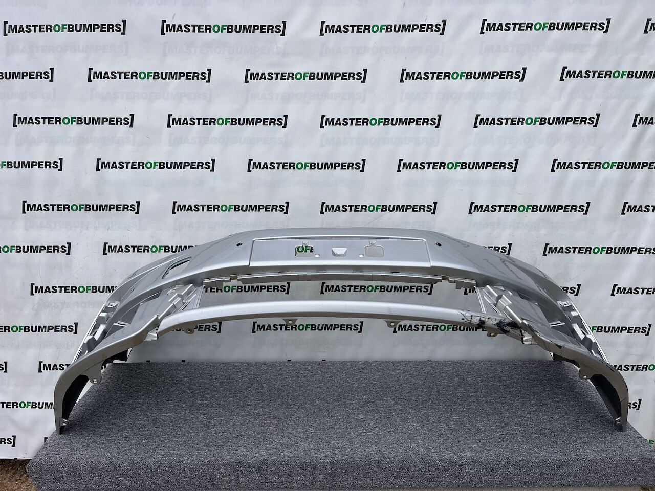Toyota Corolla E16 E17 Face Lift 2016-2018 Front Bumper 4 Pdc Genuine [t509]