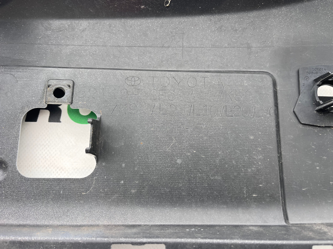 Toyota Corolla E16 E17 Face Lift 2016-2018 Front Bumper 4 Pdc Genuine [t509]