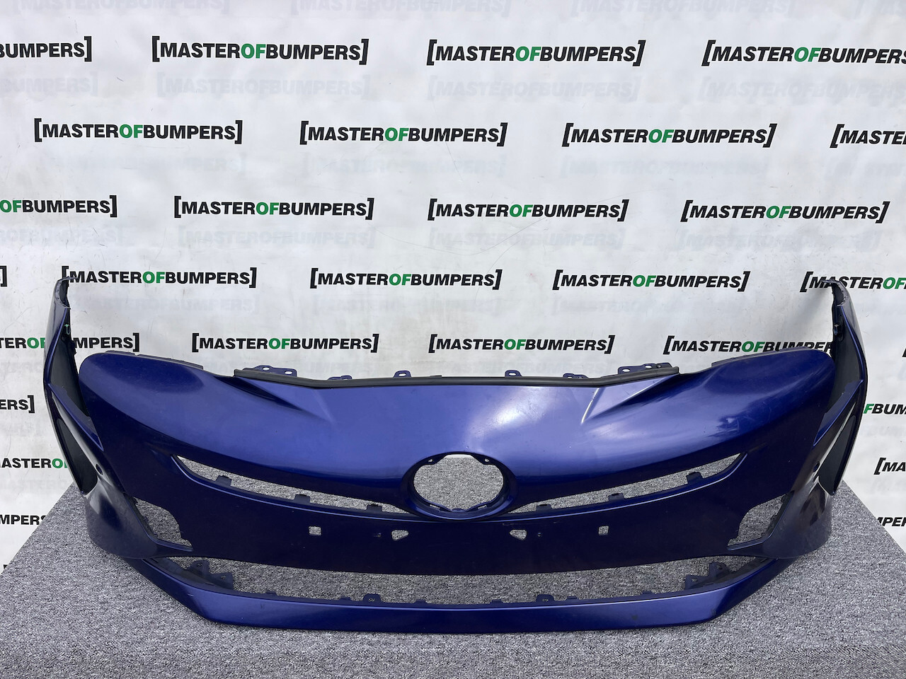 Toyota Prius Mk4 1.8vvt 2016-2018 Front Bumper 6 Pdc No Jets Genuine [t514]