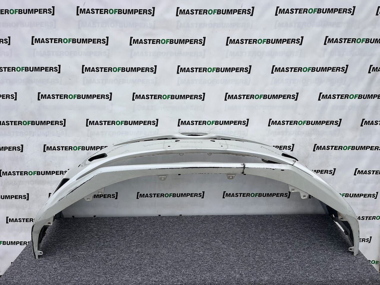 Toyota Prius Mk4 1.8vvt 2016-2018 Front Bumper 6 Pdc No Jets Genuine [t512]