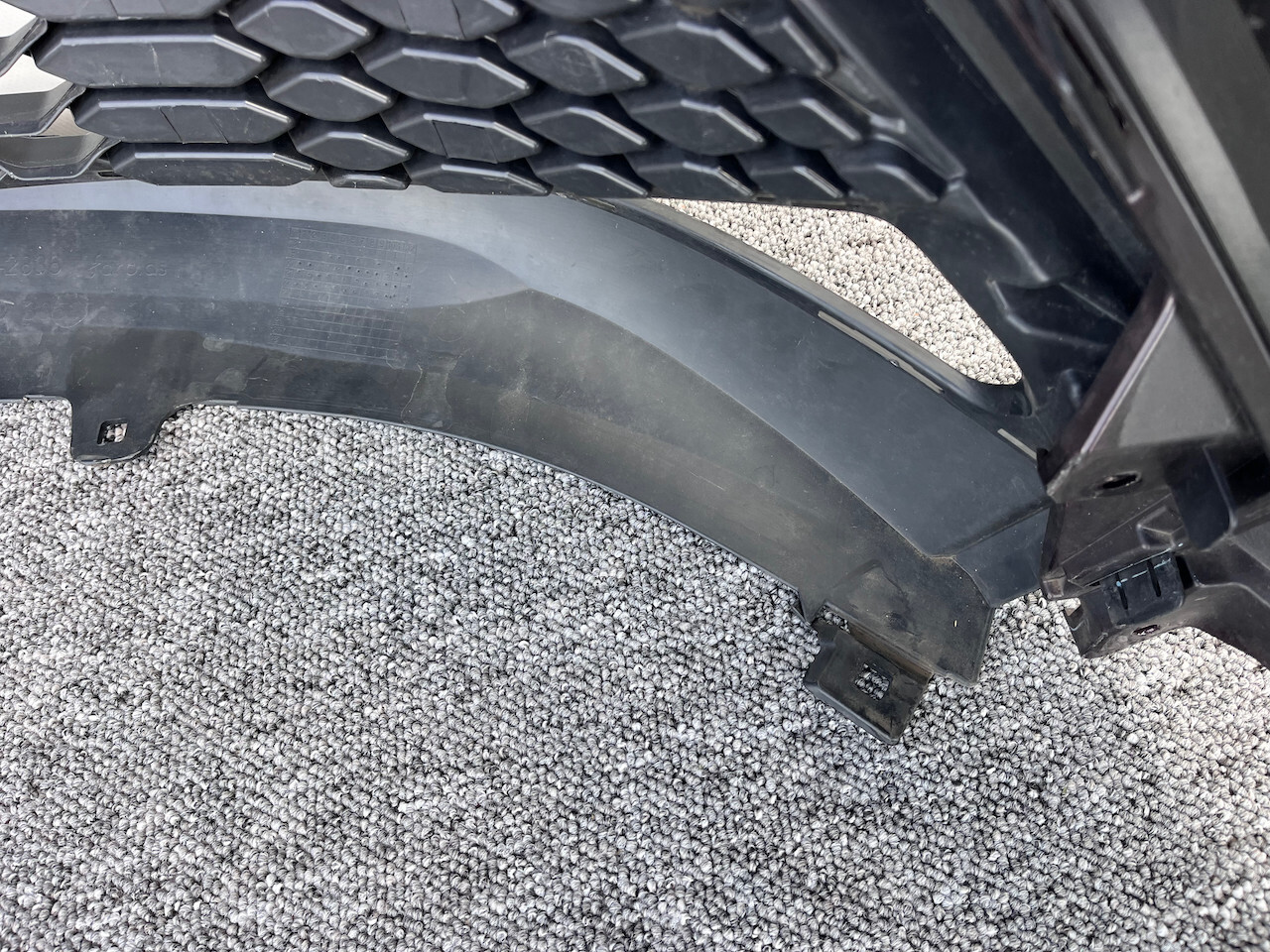 Toyota C-hr Chr Mk1 Lift 2021-2023 Front Bumper 6 Pdc Genuine [t503]