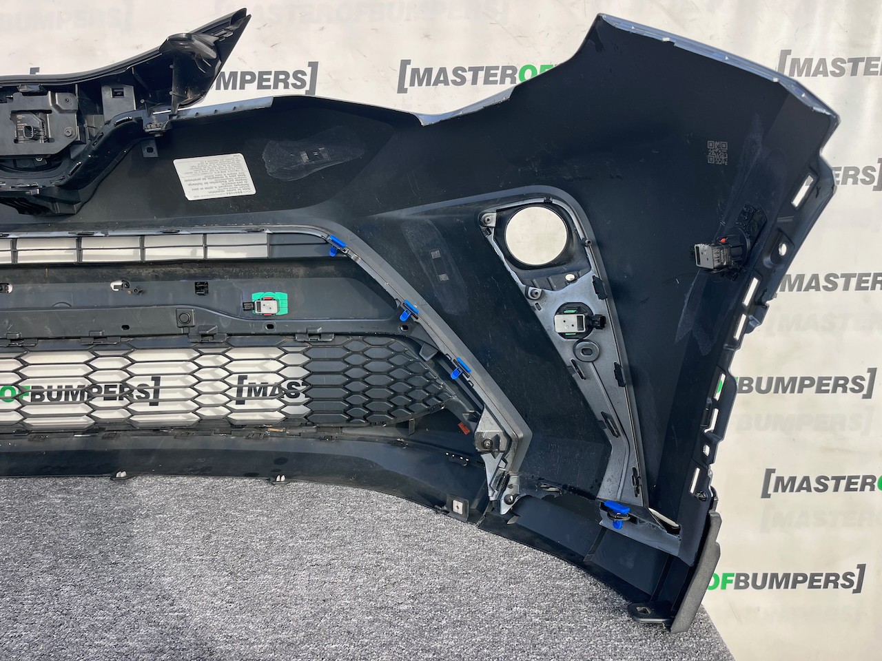 Toyota C-hr Chr Mk1 Lift 2021-2023 Front Bumper 6 Pdc Genuine [t256]